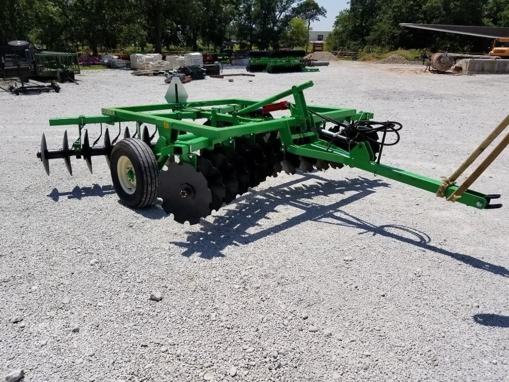 Industrias America Disc Harrow Pull-Type Finish | Model 2228X | Working Width 10' | Blade Size 22" | Horsepower 70+ HP | For Tractors
