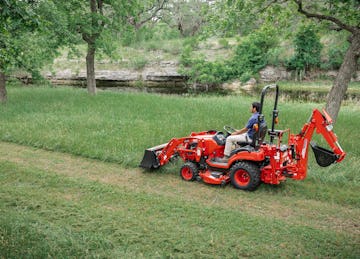 Kioti CS2520 Sub-Compact Tractor | 24 HP Gross Power | Hydrostatic, 4WD, High Lift Capacity