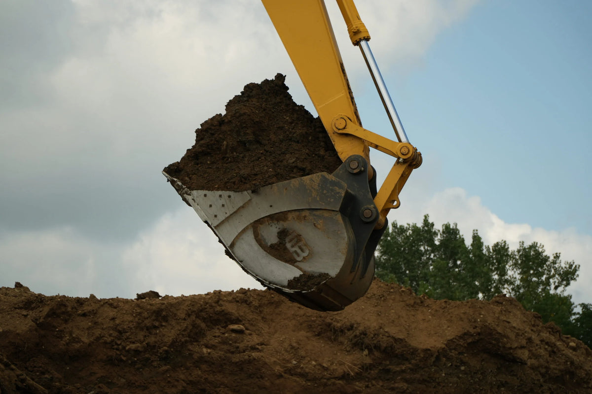 Werk-Brau Severe Duty Bucket | Heavy-Duty | Widths 18" To 48" | 12–120 Tons | For Excavators