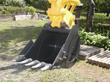 Werk-Brau Klac Couplers & Hanger Blanks | Mechanical | Class C-F | 1–10 Tons | For Mini Excavators & Backhoes
