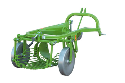 Bomet Ursa 1-Row Vibrating Potato Digger | Working Width 19" | 10 HP | Offset Hitch | For Tractors