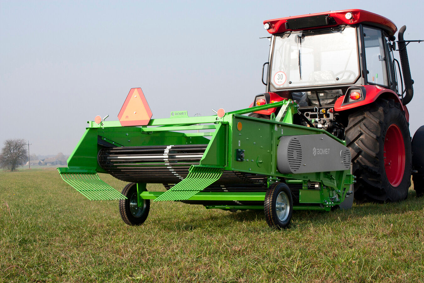 Bomet Upus 2-Row Conveyor Potato Digger | 57" Width | 50 HP | For Tractors