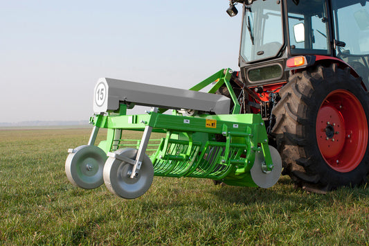 Bomet Ursa 1-Row Vibrating Potato Digger | Width 21" | 10 HP | For Tractors