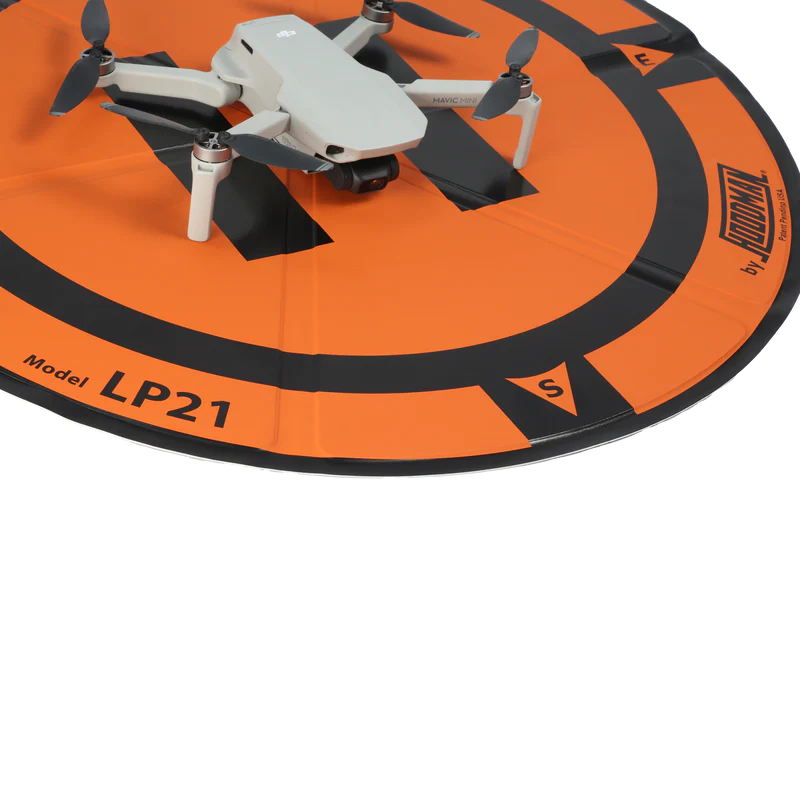 Hoodman Weighted Trifold Drone Landing Pad | Model LP21 | Size 21" | Compact & Durable | For DJI, Mavic & Mini Drones