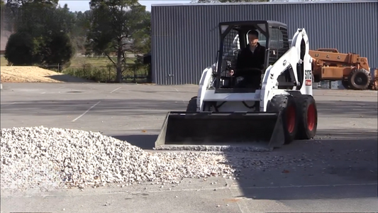 Ignite Attachments Severe Duty Bucket | Width 68" | Hydraulic Flow Range 13-25 GPM | For Skid Steers