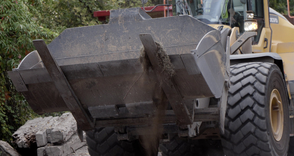 Werk-Brau Manual Adjustable Forks | Width 48"–96" | Class 1–6 | 10–30 GPM | For Wheel Loader