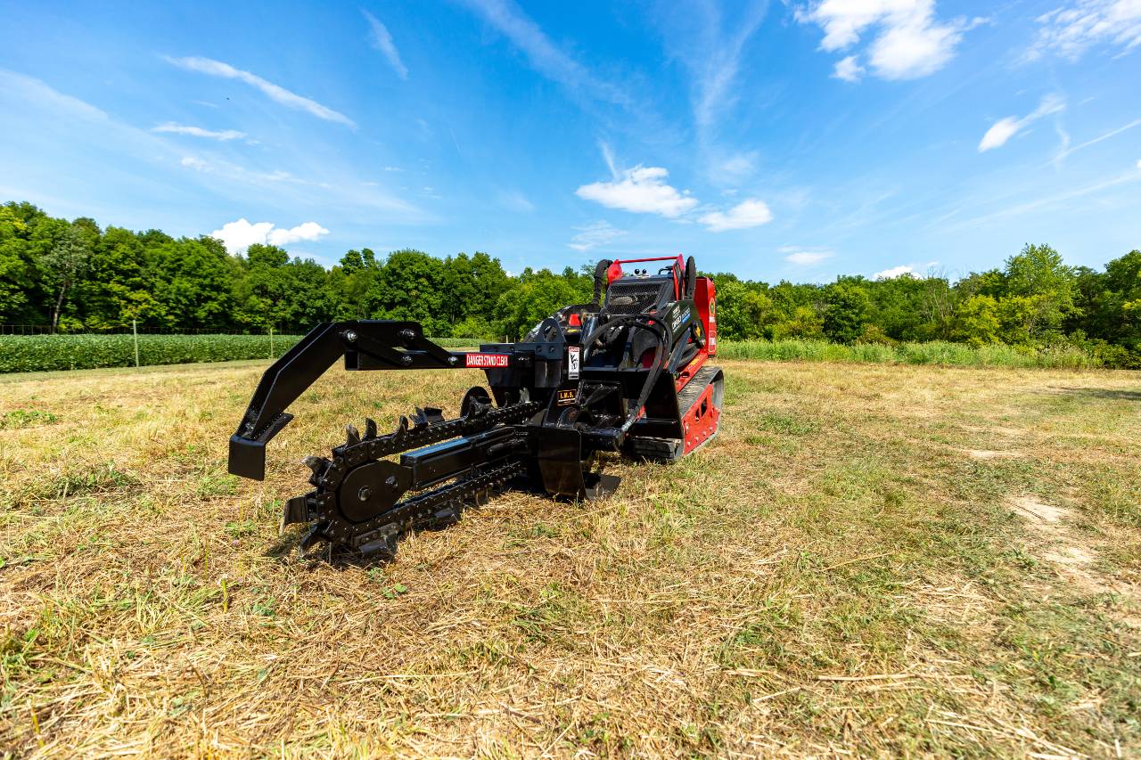 Premier Duo-Tach® Trencher Attachment | T100-I & T125-I Models | Chain Widths 4”, 6”, 8”, 10”, & 12” | For Skid Steer Loaders & Mini Skid Steers