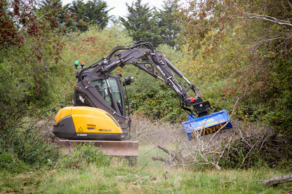 AUGER TORQUE VM40 & VM60 VARIABLE MULCHERS WITH CUTTING TEETH FOR SKID STEER