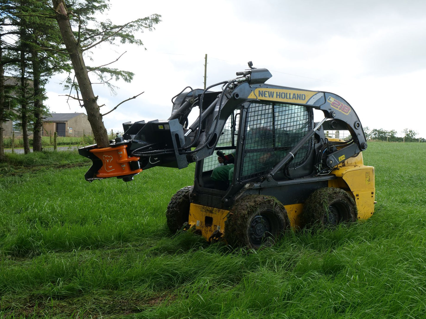 MDE Machinery | Tree Shear With Buncher | Model Koala 150T To Koala 550T | Cutting Capacity 6" To 21.5" Inches | Machine Size 1.5-40 Ton | For Excavator