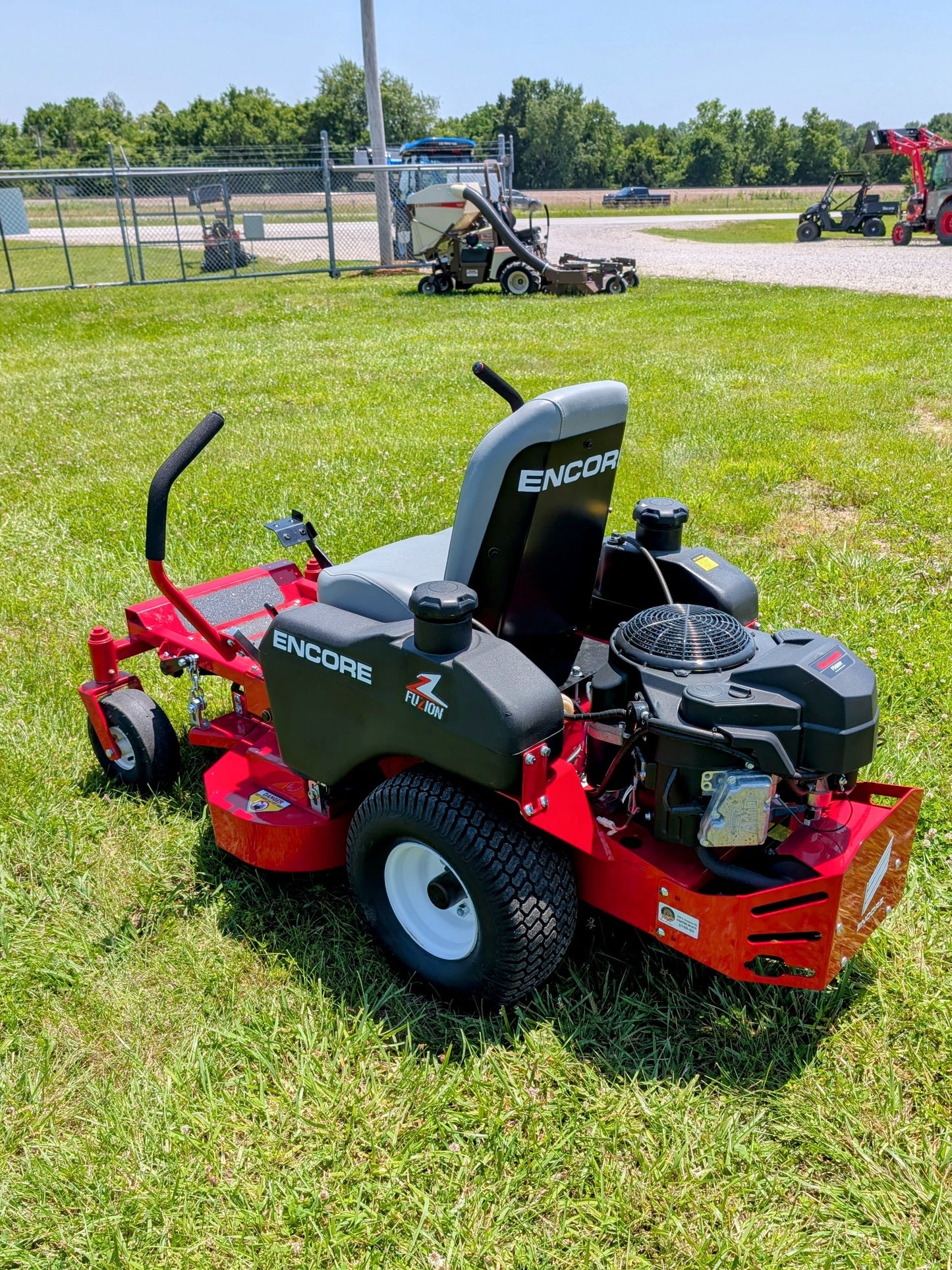Encore Fuzion Zero Turn Mower | Model F34K20 | Width 34