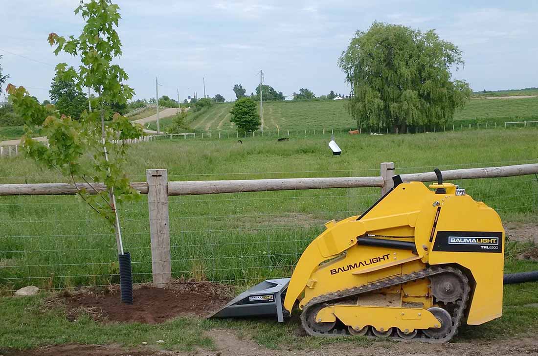 BAUMALIGHT X4C TREE SPADE FOR MINI SKID STEER