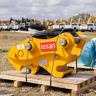 Teran CASE 210-B Linkage Quick Coupler | Model QCCX-210 | Coupler Width 13