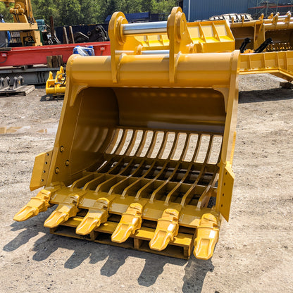 Rockland Rock Tine Bucket with Bolt-On Side Cutter for Excavator