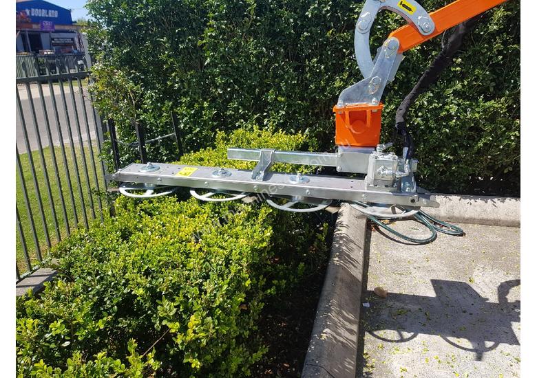 Rinieri Boom Hedge Trimmer BRM 150-200 | 60"-80" Cutting Width | 25-60HP for Tractor