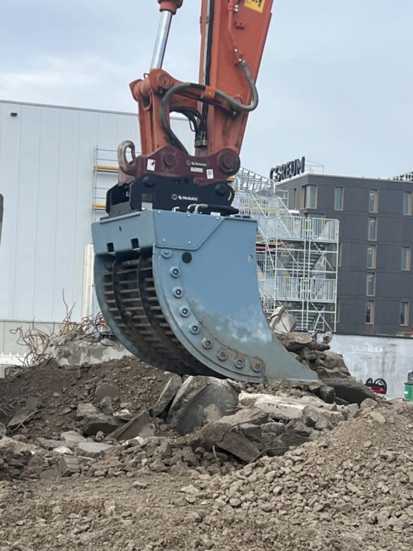 RockZone Rocksorter Sorting Bucket | Models V3 To V35 | Width 28 To 63 Inches | 2 To 40 Tons | For Excavators
