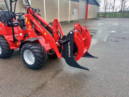 Fransgard Forestry Grapple | Model SK-950 & SK-1400 | Grapple Opening 44" & 57" | 25-60 HP | 5-15 GPM | For Skid Steers & Tractors