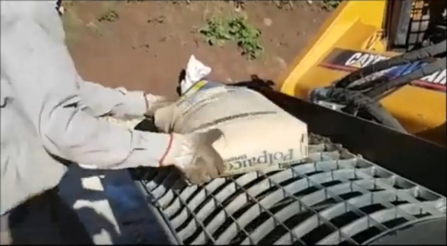 EI Attachments Cement Mixing Bucket | 0.32 Yards To 1.44 Yards | Machine Size 2-10 Tons | For Excavator