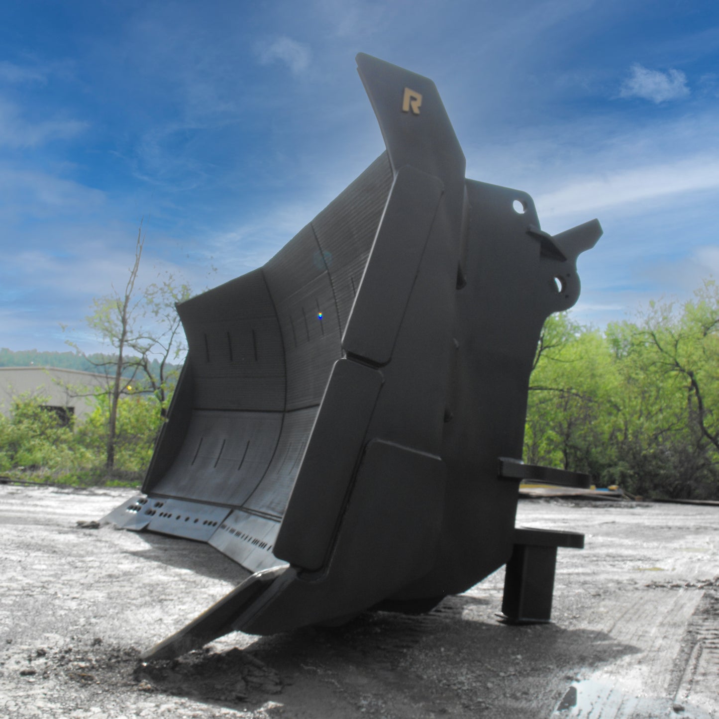 Rockland Reclamation Blade | Wing Angle 28° | Moldboard Wear-Resistant | For Dozers