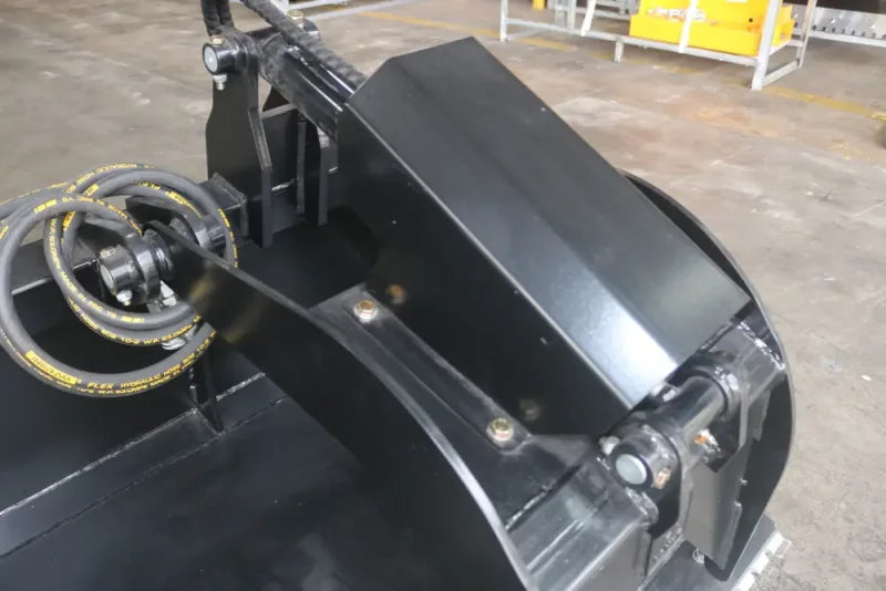 Landy Attachments Grapple Bucket | Widths 78" & 85" | 25-40 HP | 16 GPM | For Skid Steers, Tractors, ATVs & UTVs