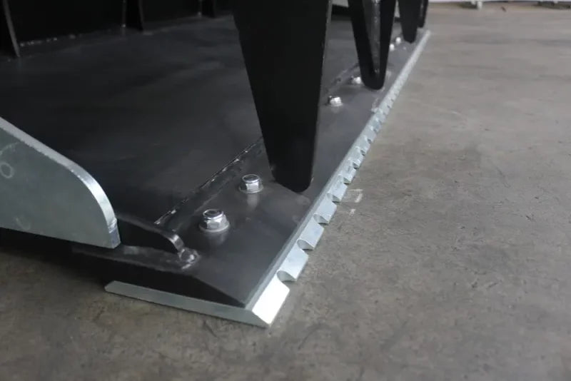 Landy Attachments Grapple Bucket | Widths 78" & 85" | 25-40 HP | 16 GPM | For Skid Steers, Tractors, ATVs & UTVs