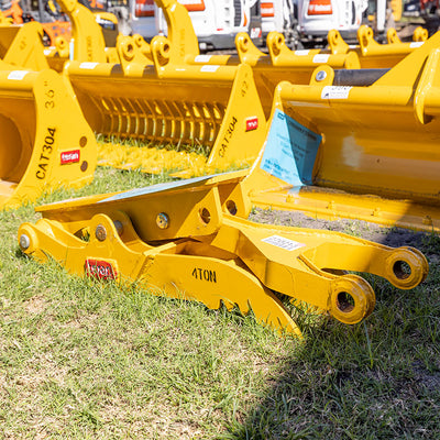 Teran Manual Thumb Assembly | Model THUMB-4M | Machine Size 4 Tons | For Excavators