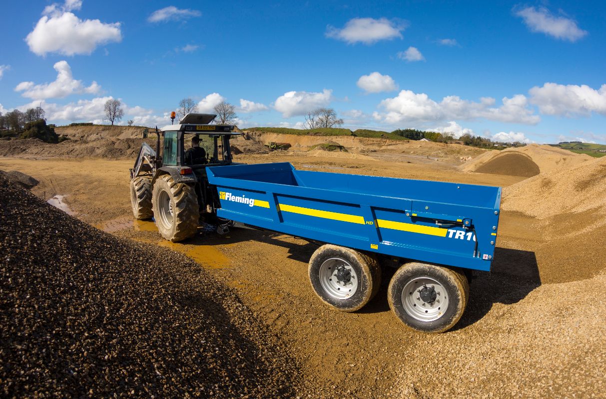 Fleming 8' Fleming TR10HD Dump Trailer | Width 96" | Capacity 10 Ton | 25-60 GPM | 40-60 HP | For Skid Steer, Tractor & Loaders
