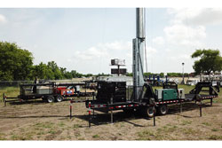 Larson Electronics 112' Hydraulic Megatower™ Light Plant - 33' Trailer - (20) LED Lamps - 20KW Genset - Auto Retract