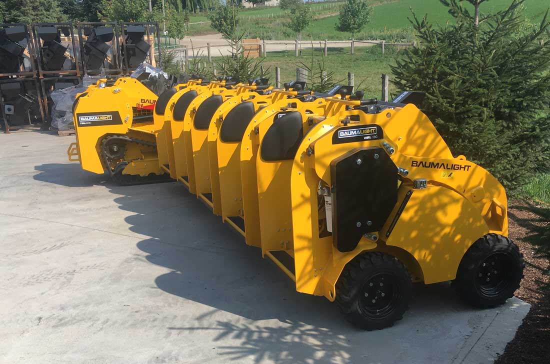 Baumalight Wheeled Mini Skid Steer | Model WRL-58G | Width 38" | Length 62" | Hydraulic Flow Range 11 GPM