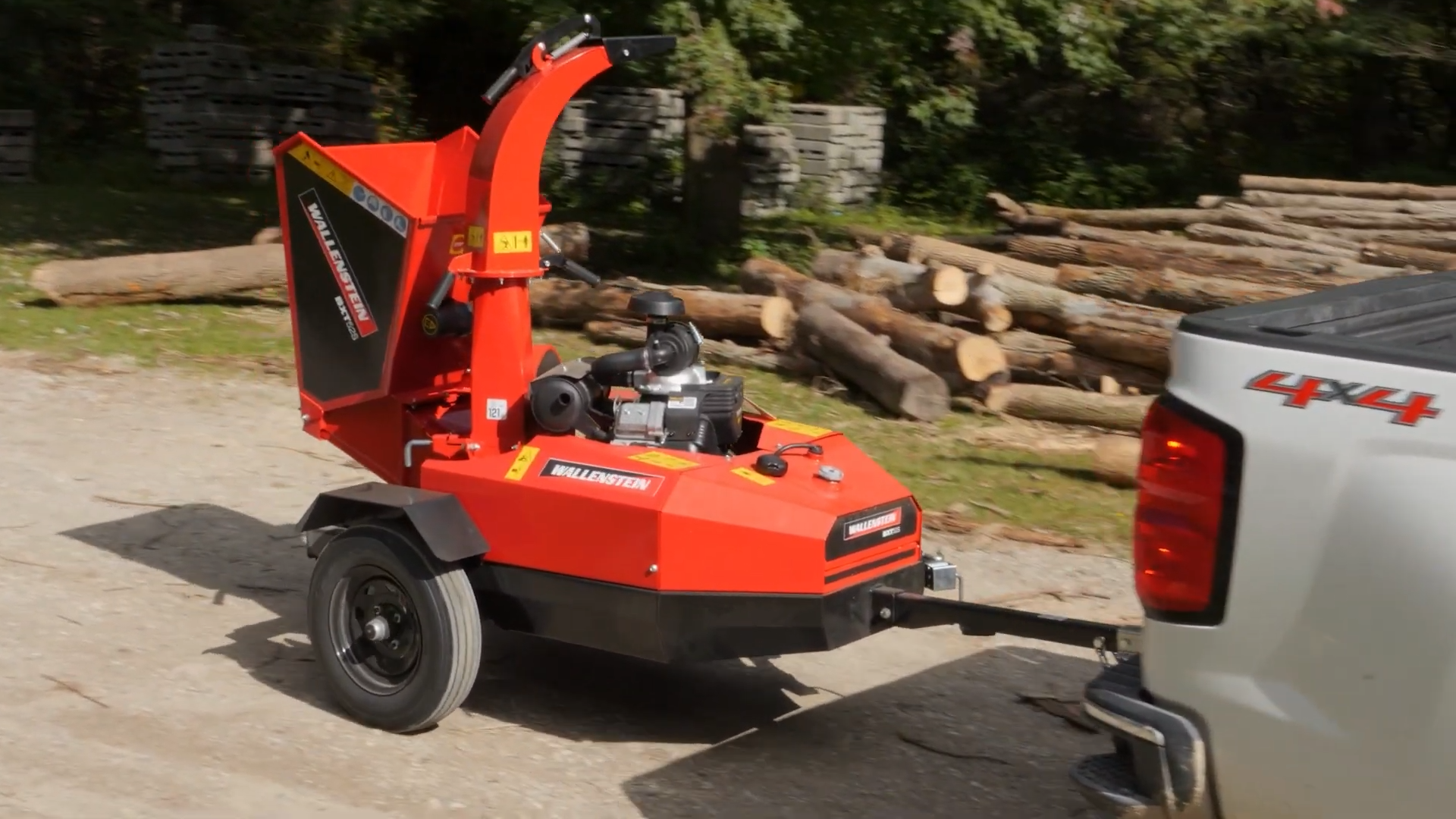 Wallenstein Wood Chipper | BX Series | Chipping Capacity 3
