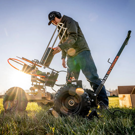 Do All Traps The Wheelhouse Pro Clay Target Thrower | Wireless Remote Range 300' ft | 50-Clay Target Feeder