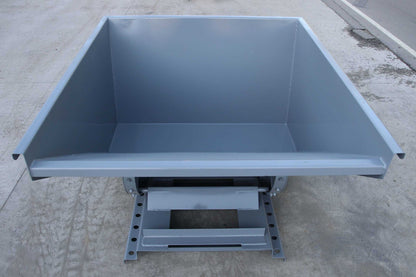 Express Steel 3/4 Yard Wright Self-Dumping Hopper | SKU 7555 | Width 39.75" | Fork Pocket 3" | Hydraulic Flow 10–20 GPM | For Forklifts & Skid Steers