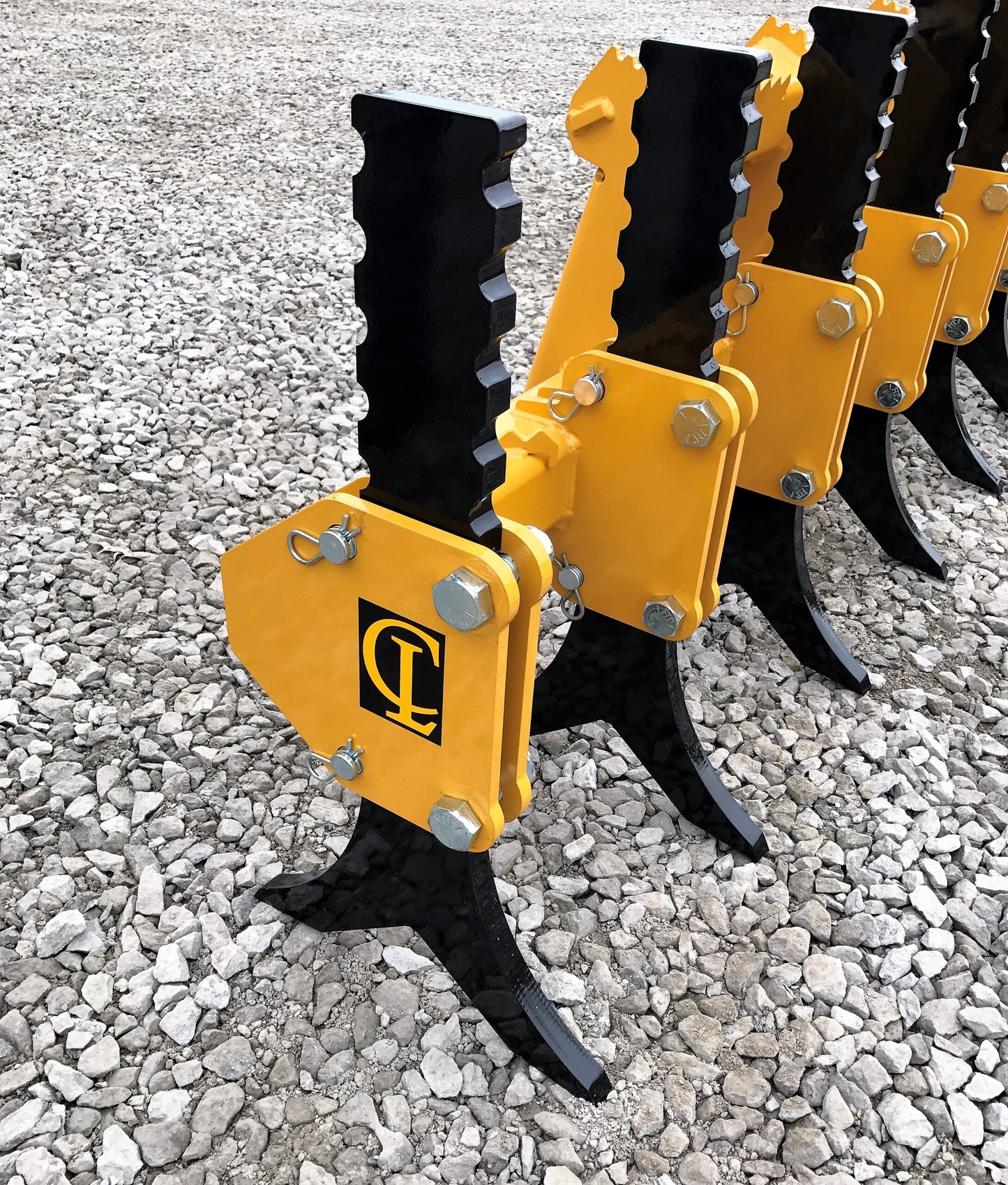 CL Fabrication Ripper | Model XR | Width 76" to 84" | Adjustable Tine Lengths 18” to 20” | For Skid Steer