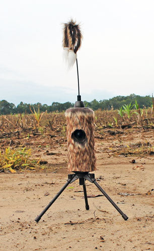 Mojo Fuzzy Critter W/built In - Tripod & Batter Holder