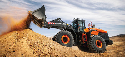 Develon | Wheel Loader | Model DL550-7 | Width 11' 2.1