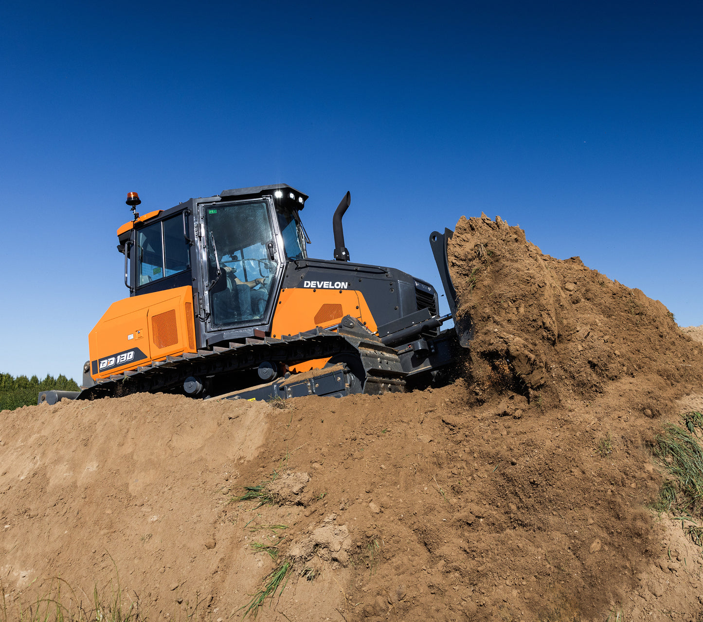Develon | Dozer | Model DD130 XL | Width 10' 2" | Horsepower 146.1 HP | For Heavy Grading, Construction, & Site Development