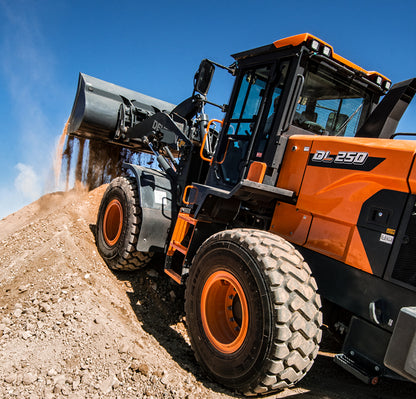 Develon | Wheel Loader | Model DL250-7 | Width 8' 11.9" | Horsepower 171.6 HP | For Construction, Agriculture & Heavy Lifting