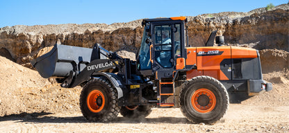 Develon | Wheel Loader | Model DL250-7 | Width 8' 11.9" | Horsepower 171.6 HP | For Construction, Agriculture & Heavy Lifting