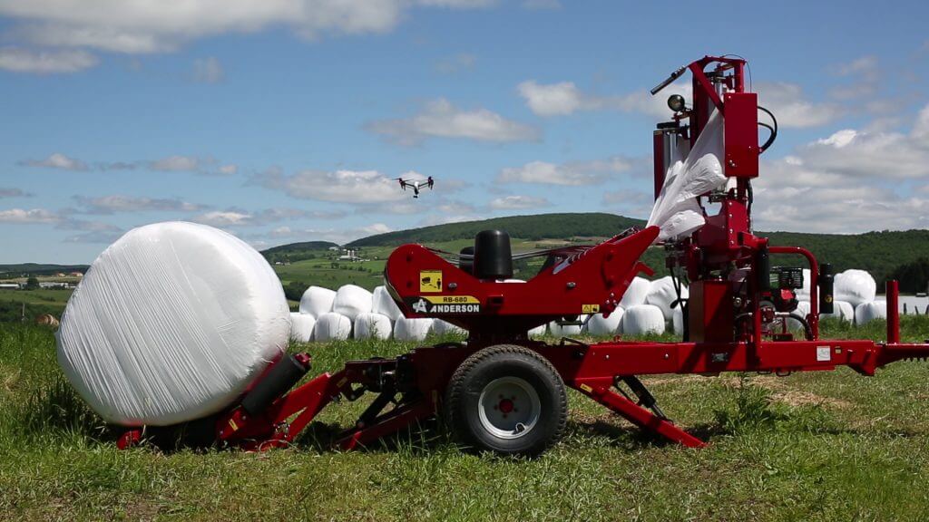 Anderson Farm King Combo Bale Wrapper 5'6" & 6' Bale Capacity | 75 Bales Per Hour | 13 Honda Engine