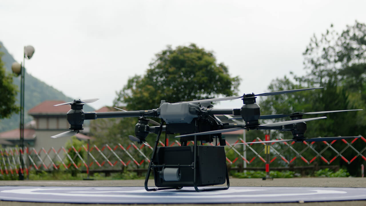 DJI FlyCart 30 Drone | 65-85 lbs Payload | 17 Mile Range | 12-Mile Video Transmission | IP55 Weatherproof | Cargo & Winch System