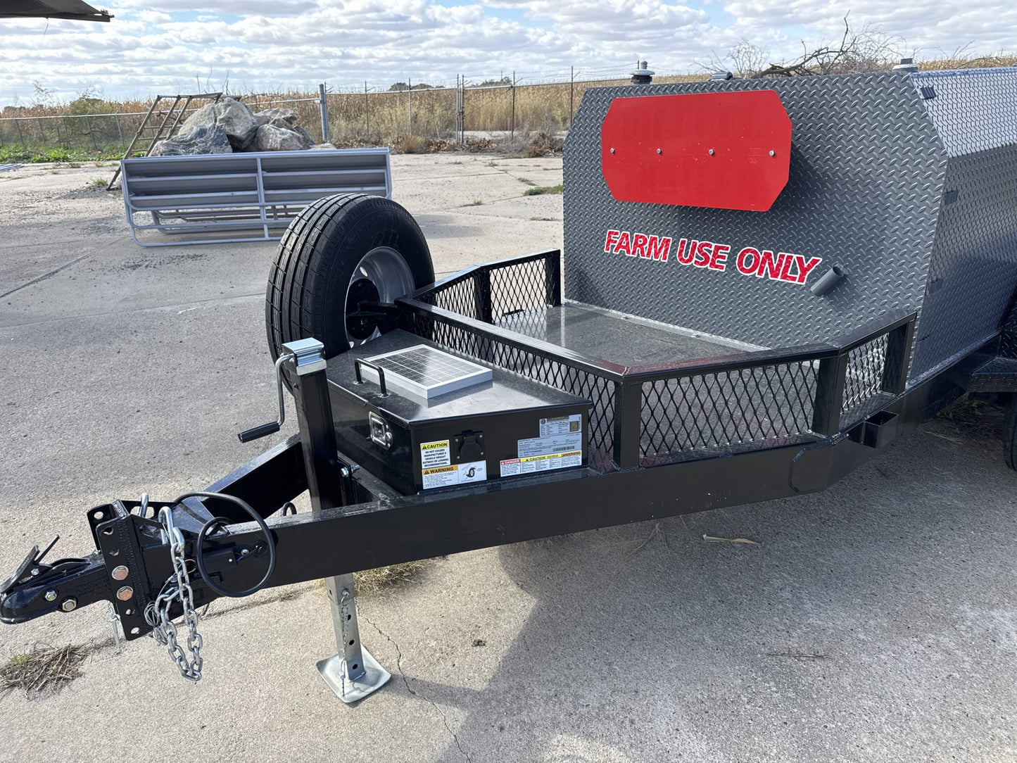 Apache Bison 960 HD Fuel Trailer | Tank Capacity 960 Gallons | 7 Gauge Tank | For Trucks