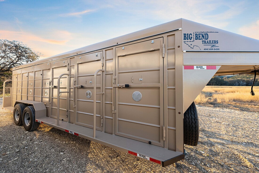 Exotic Game Control Super Exotic Bifold Game Trailer | 24' Long x 6'8" Wide x 6'6" Tall | 3 Full-Size Escape Gates