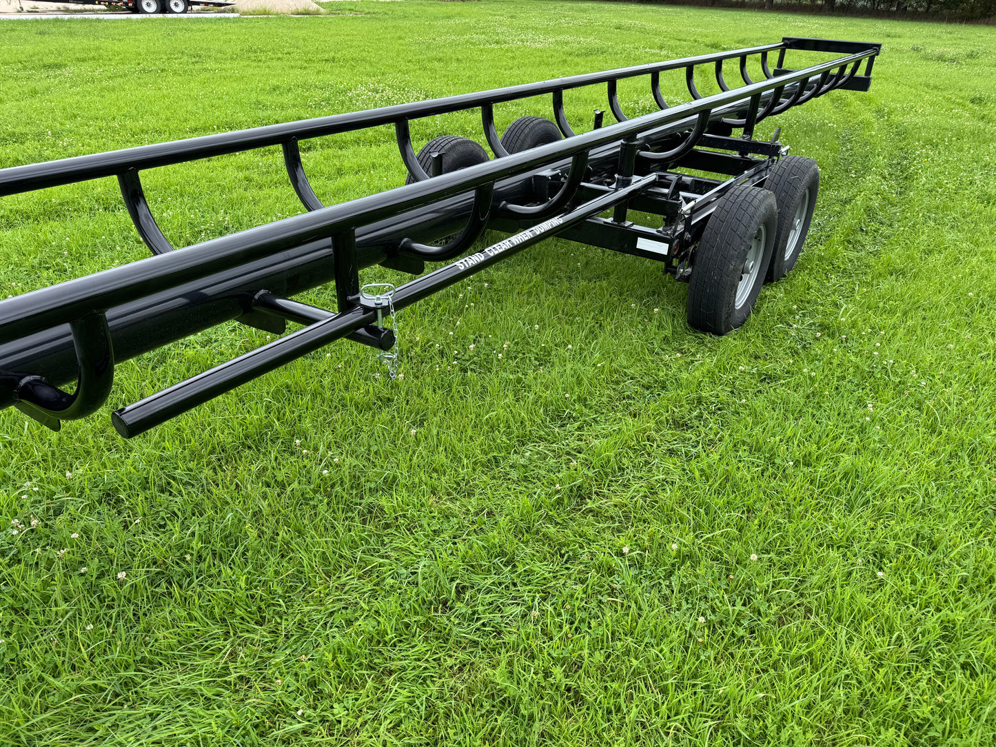 Global Equipment Apache Hay Hauler Inline Bale Trailers | Rail Length 25′, 32′, 36′ & 42′ | Bumper Pull & Gooseneck | For Hay Transport