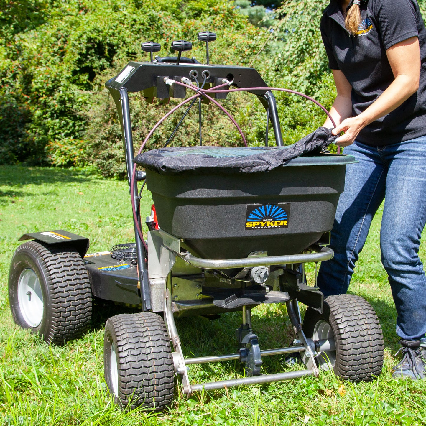 Spyker Ride-On Spreader w/ Honda Engine | Hopper Capacity 120 lb | 4.4 HP | Spread Width 12' | Hydrostatic Rear-Wheel Drive