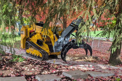 Baumalight Mini Skid-Steer Log Grapple w/ Rotator | Model LMR316G | Width 34" | 5-20 GPM | For Mini Skid Steers