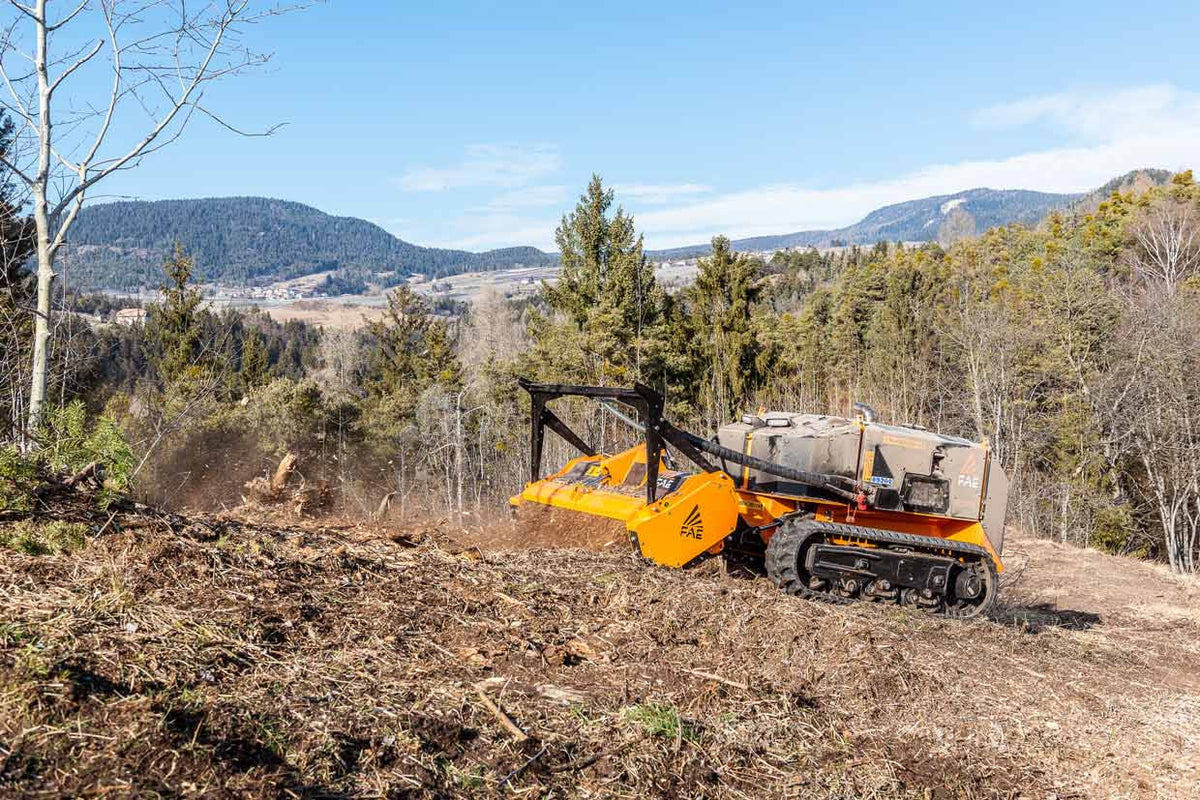 FAE Remote-Controlled Tracked Carrier | Model RCU55 | 56 HP | Up to 55° Slopes | For Forestry
