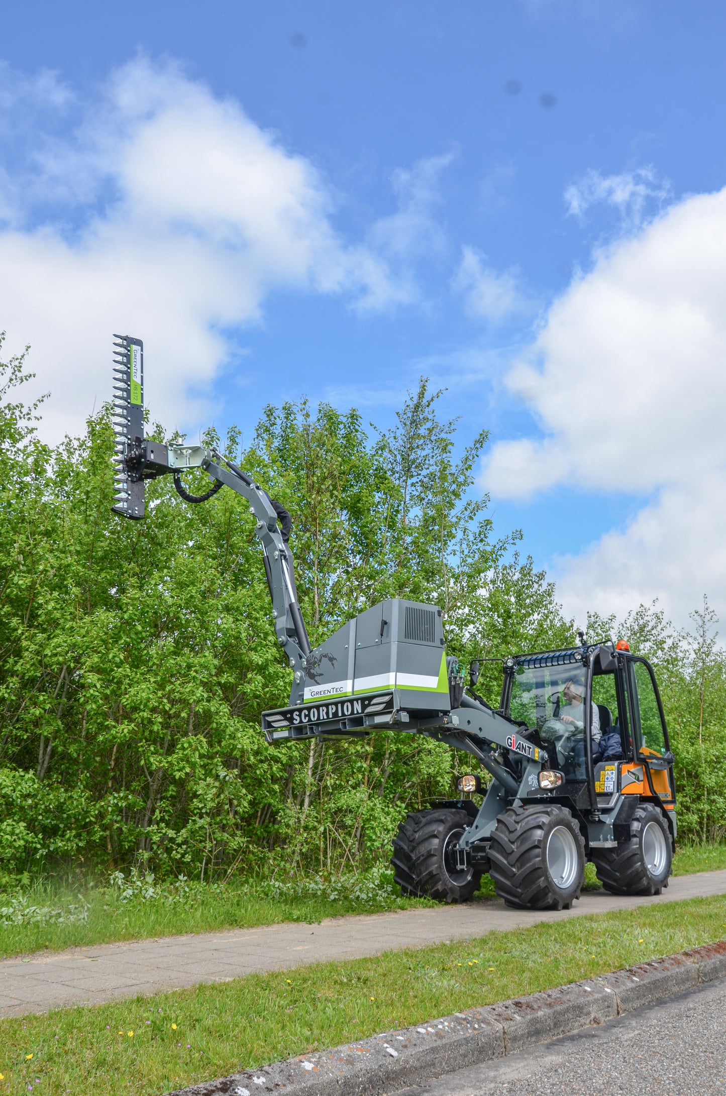 GreenTec Limb Trimmer High Reach | Model Scorpion-430 PLUS | Transport Width 7' 3" | Hybrid Arm System | For Skid Steers