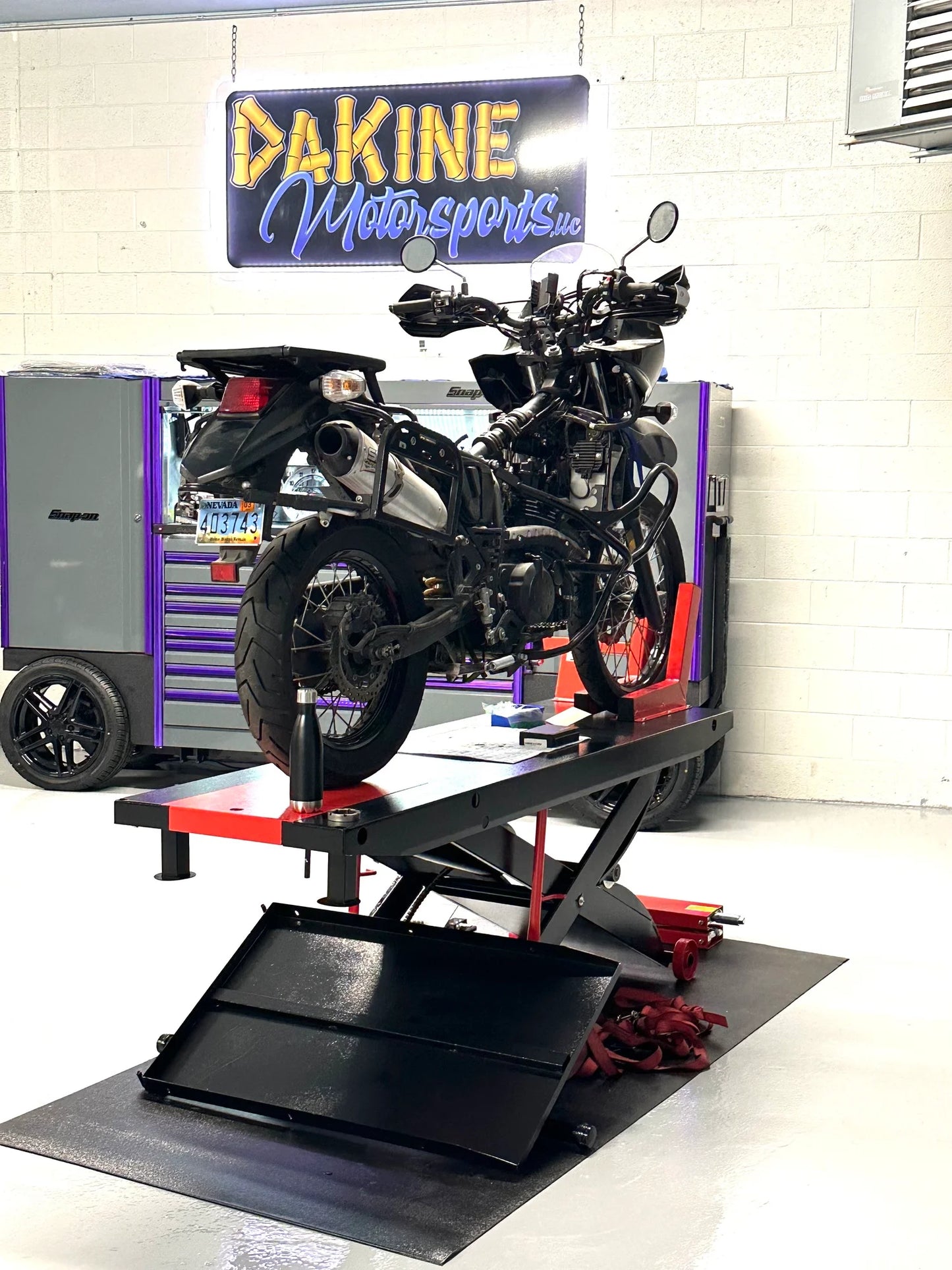 Black Widow Pneumatic ProLift Motorcycle Lift Table | Model BW-PROLIFT-HD | Platform Size 105.5" x 24" | Capacity 1,500 lb | For Touring, Cruiser & Heavy Motorcycles