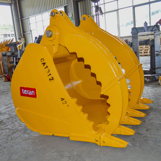 Teran Double Thumb Hydraulic Excavator Bucket | Model BKT-312 | Bucket Width 42" inches | For Excavators