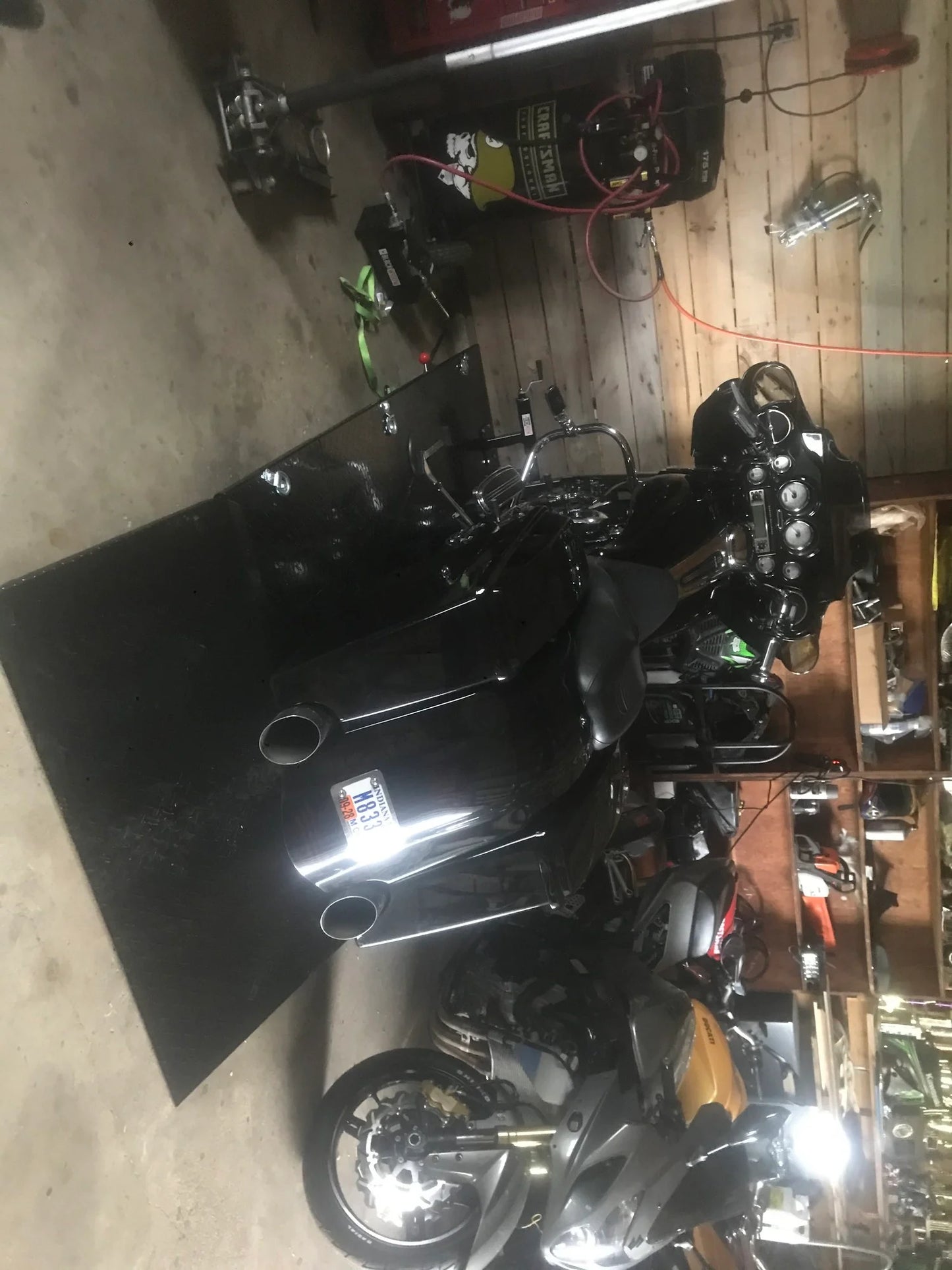 Black Widow Air/Hydraulic Motorcycle Lift Table Wide | Model BW-1500AO-V2-MC | Platform Size 78" x 47" | Capacity 1,500 lb | For Street, Touring & Cruiser Motorcycles