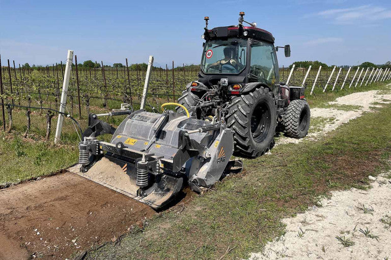 FAE | STCL & STCL/DT Stone Crusher | Models 100 to 200 | Width 43.7" To 81.5" | Crushes Stone Up to 6" Inches Deep | Horsepower 70–150 HP | For Tractors